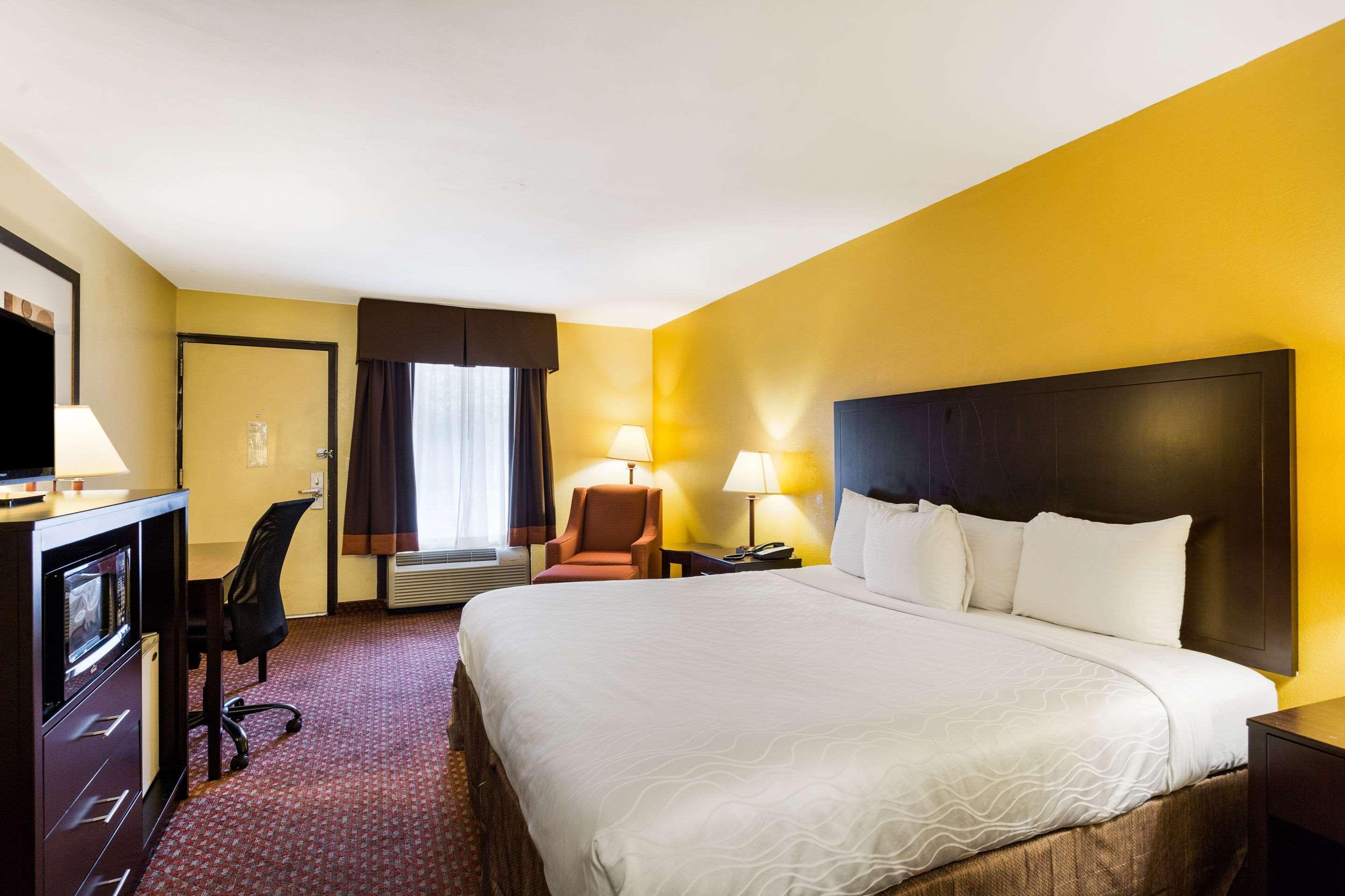 Quality Inn Indianola Exterior photo