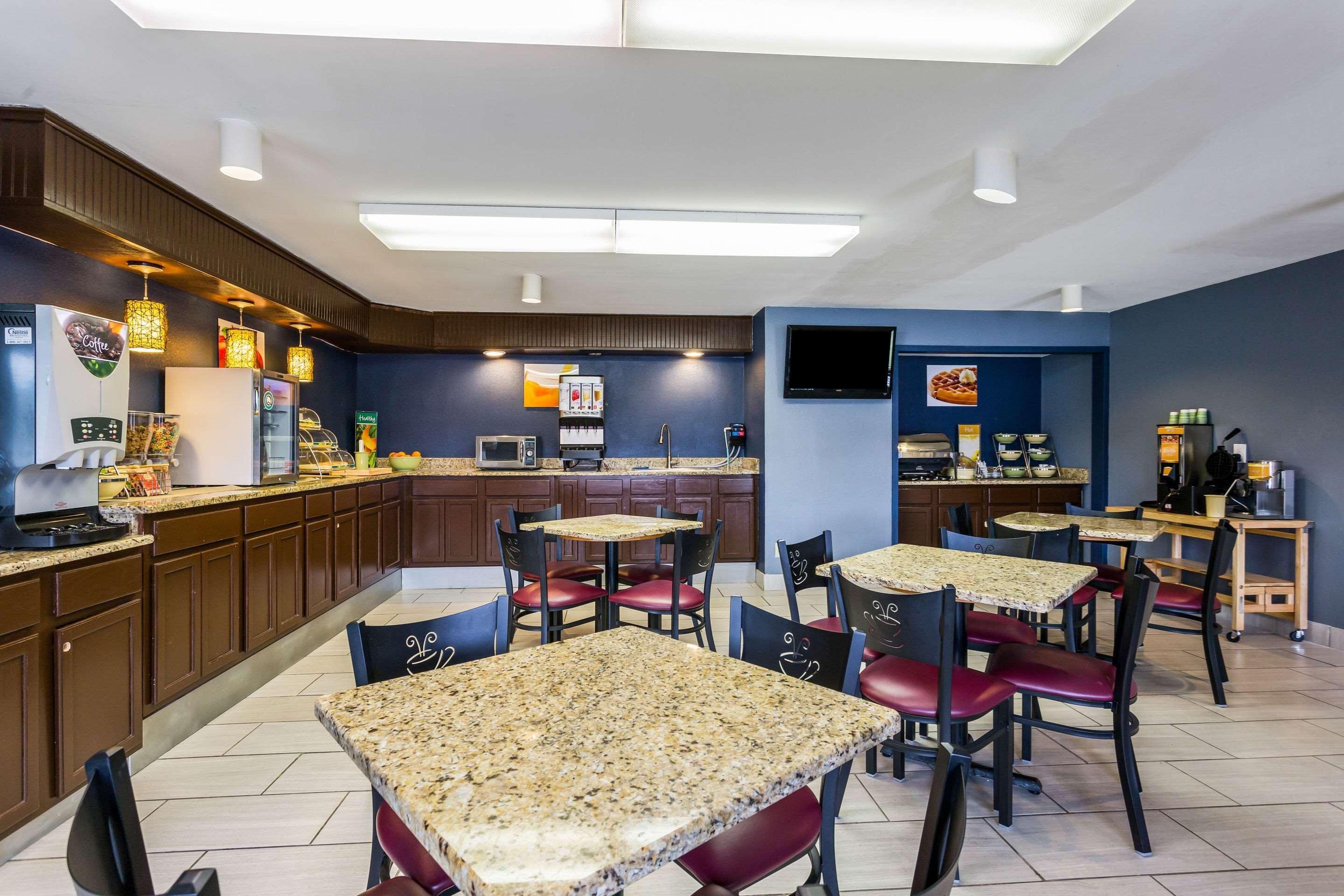 Quality Inn Indianola Exterior photo