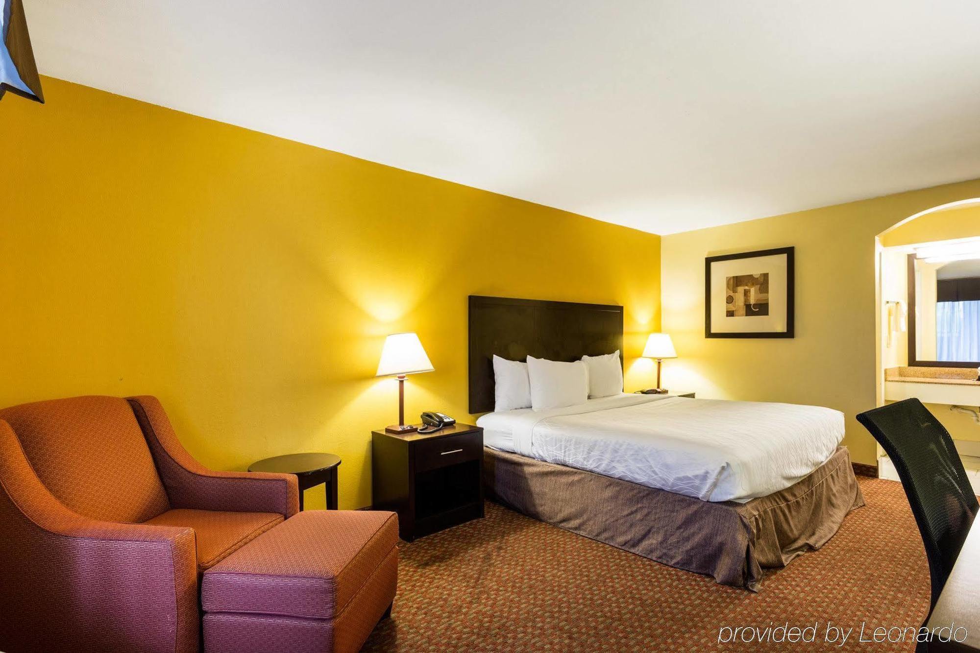 Quality Inn Indianola Exterior photo