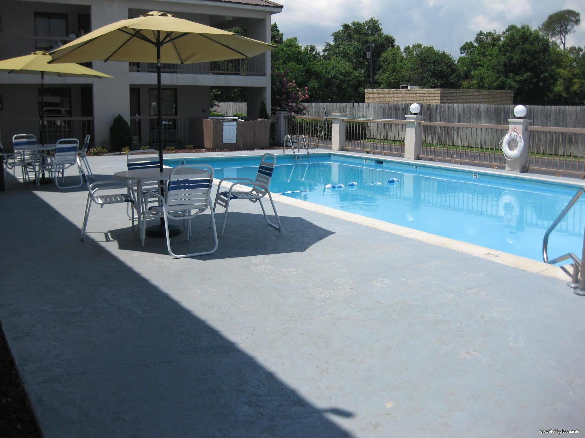 Quality Inn Indianola Exterior photo