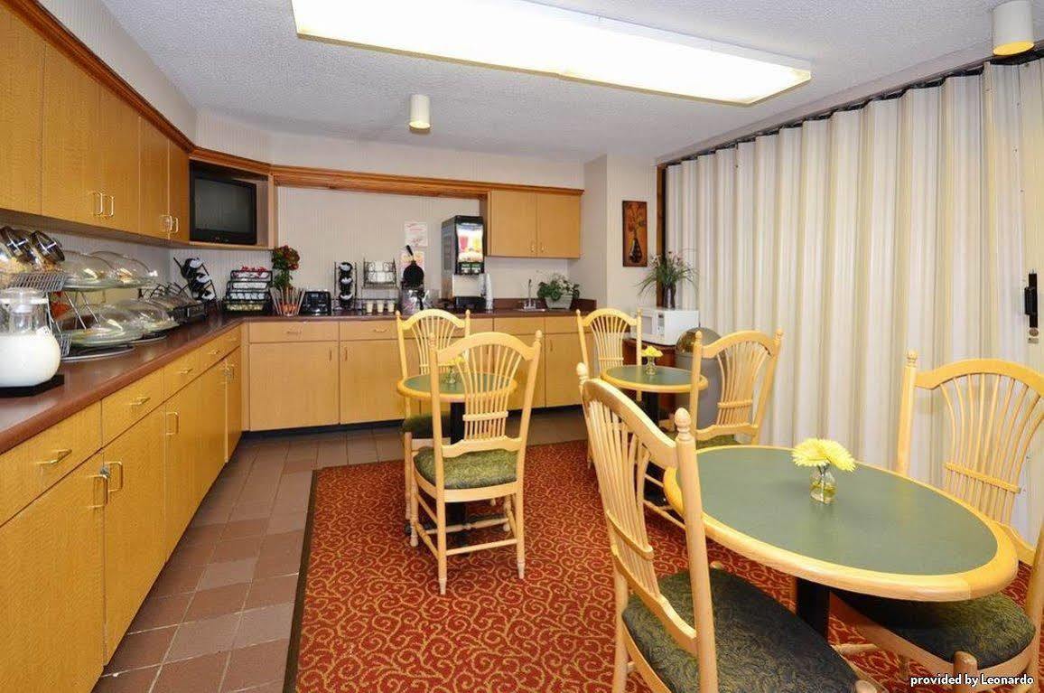 Quality Inn Indianola Exterior photo