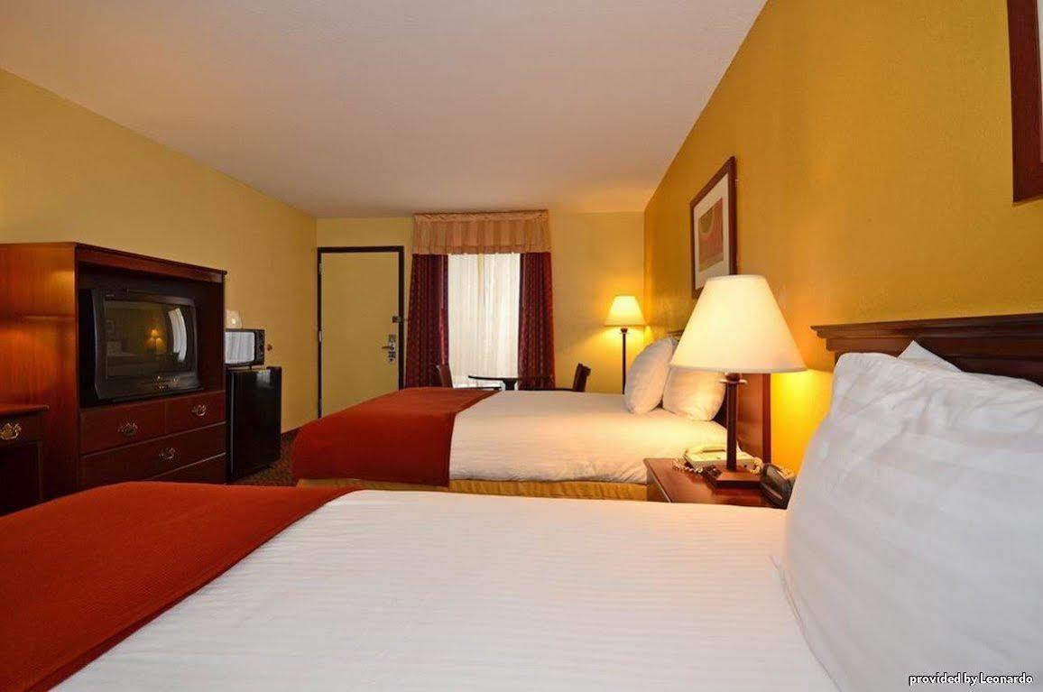 Quality Inn Indianola Room photo