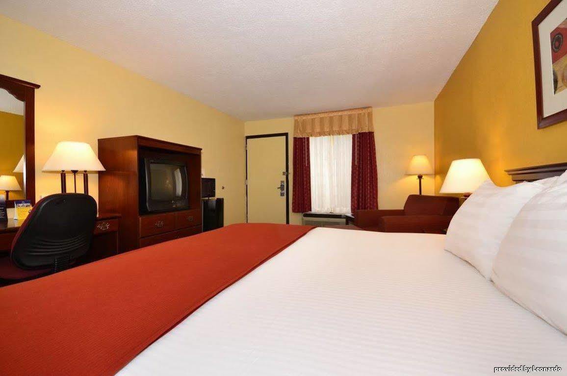 Quality Inn Indianola Room photo